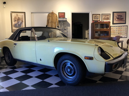 1974 Jensen Healey.2